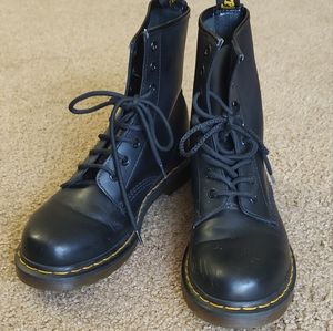 Doc Martens Air Wair Leather Boots